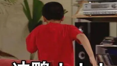 杜兰特明日将缺席客场之旅，将接受核磁共振检查。